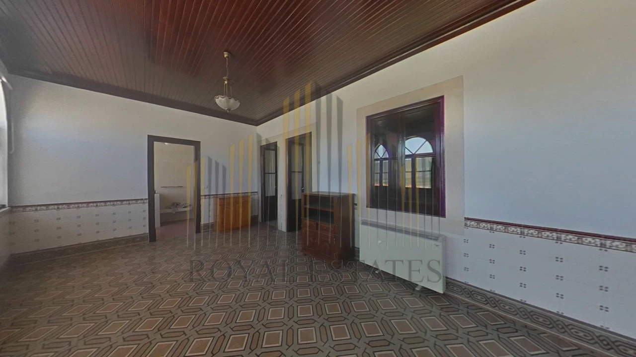 Prédio para Venda em Serra D'El-Rei Foto 1