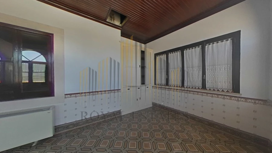 Prédio para Venda em Serra D'El-Rei Foto 3