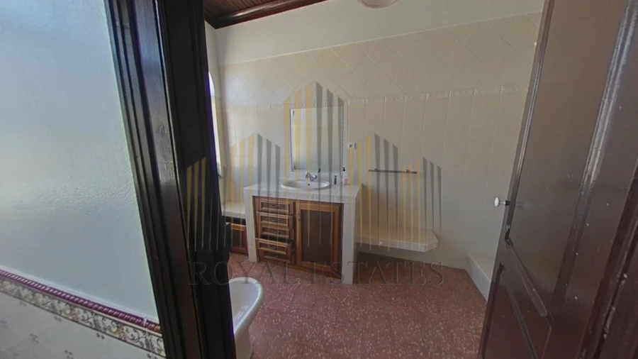 Prédio para Venda em Serra D'El-Rei Foto 14