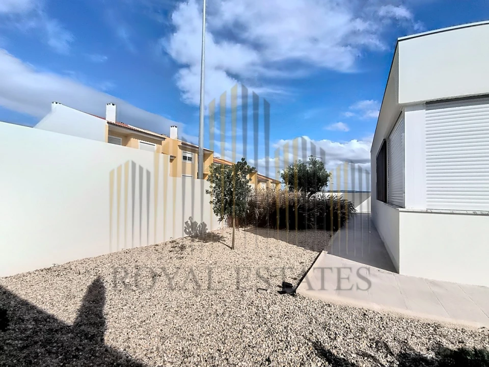 Moradia T3 para Venda em Lourinhã e Atalaia Foto 22