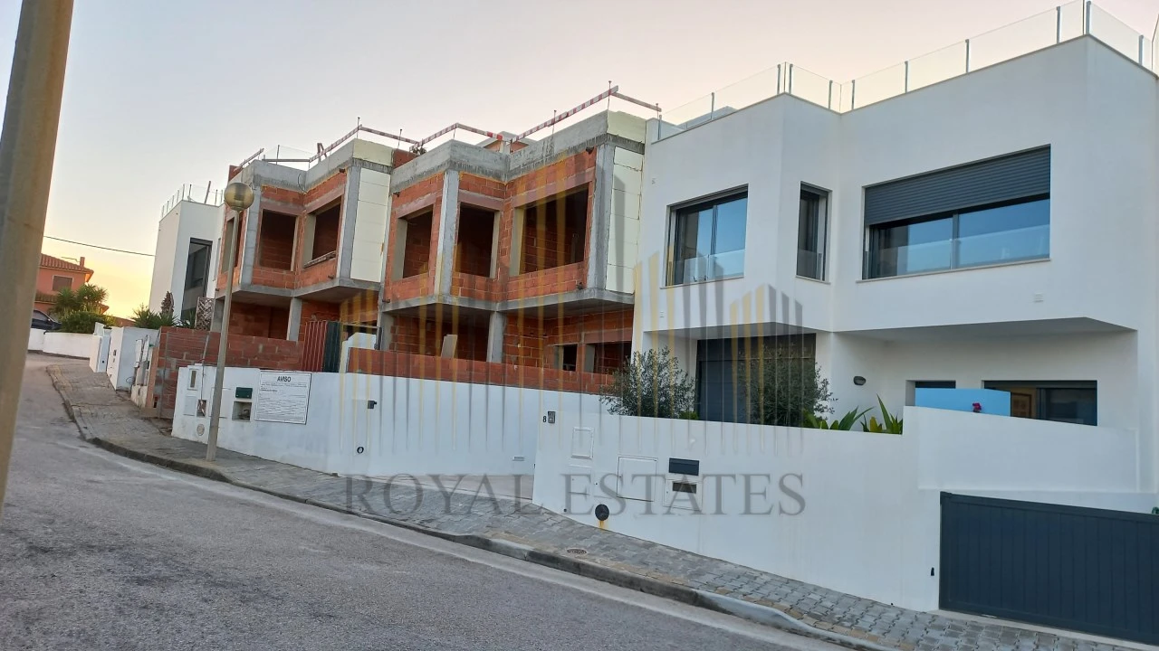 Moradia T3 para Venda em Lourinhã e Atalaia Foto 8