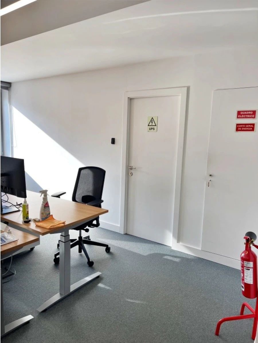 Escritório para Venda em Cedofeita, Santo Ildefonso, Sé, Miragaia, São Nicolau e Vitória Foto 6