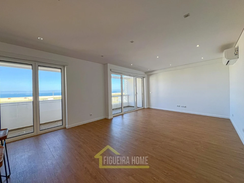 Apartamento T3 para Venda em Buarcos Foto 48