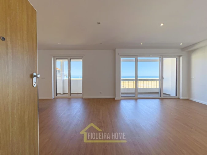 Apartamento T3 para Venda em Buarcos Foto 4