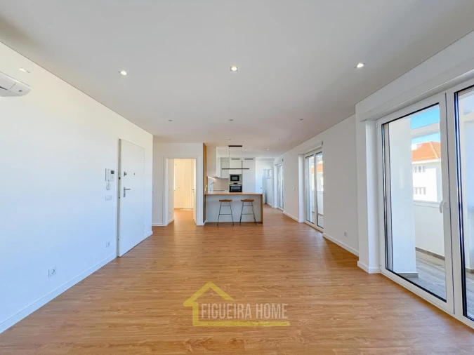 Apartamento T3 para Venda em Buarcos Foto 9
