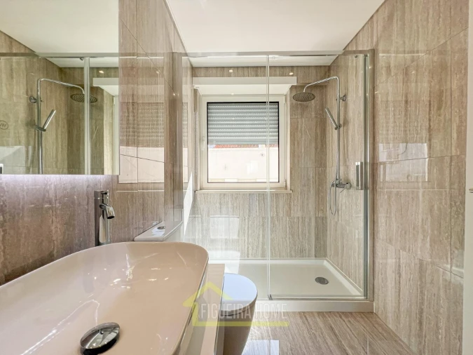 Apartamento T3 para Venda em Buarcos Foto 23
