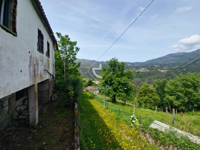 Moradia T2 para Venda em Britelo Foto 7