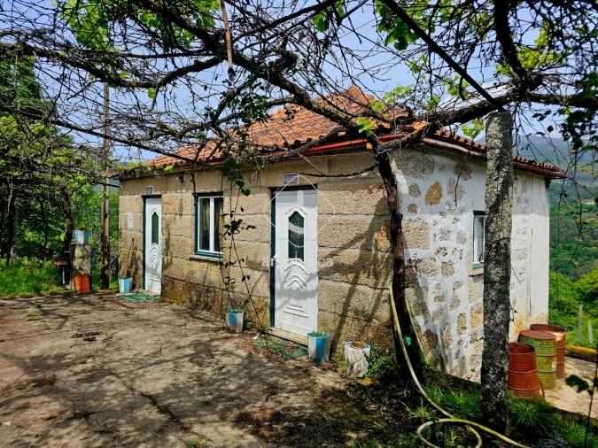 Moradia T2 para Venda em Britelo Foto 2