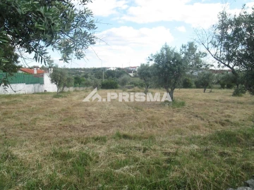 Terreno para Venda em Benquerenças