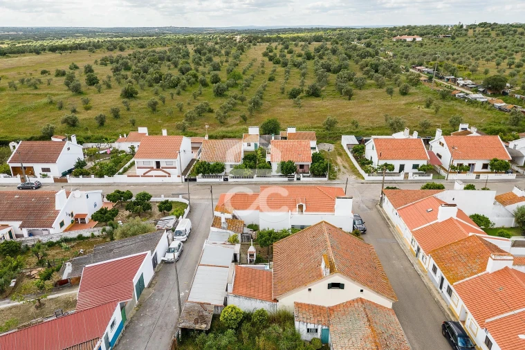 Moradia T4 para Venda em Pavia Foto 39