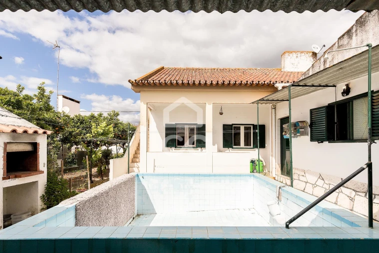 Moradia T4 para Venda em Pavia Foto 24