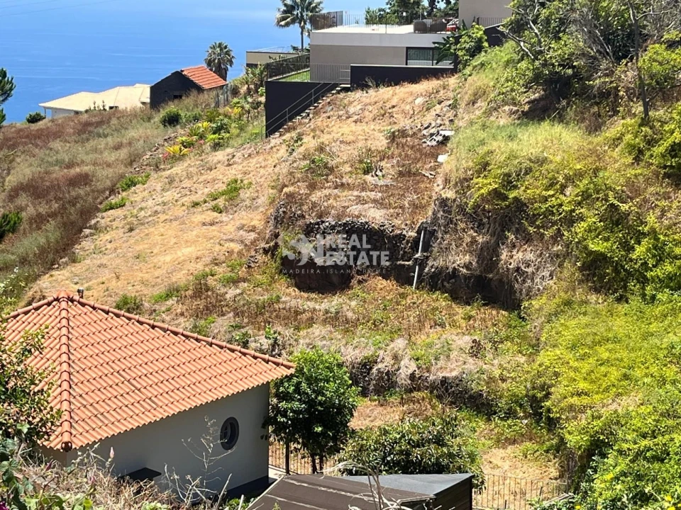 Terreno para Venda em Estreito da Calheta Foto 8