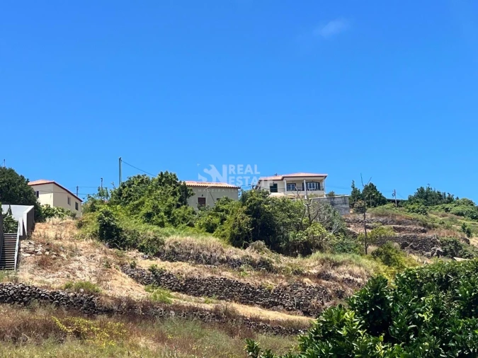 Terreno para Venda em Estreito da Calheta Foto 12
