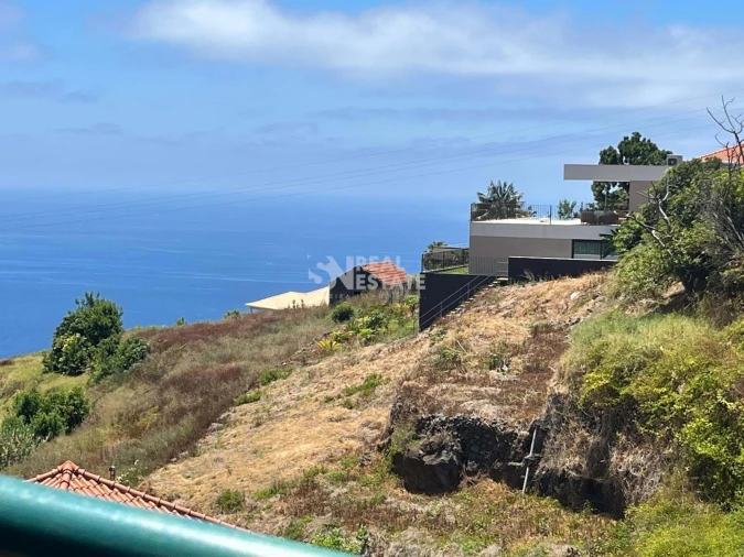 Terreno para Venda em Estreito da Calheta Foto 7