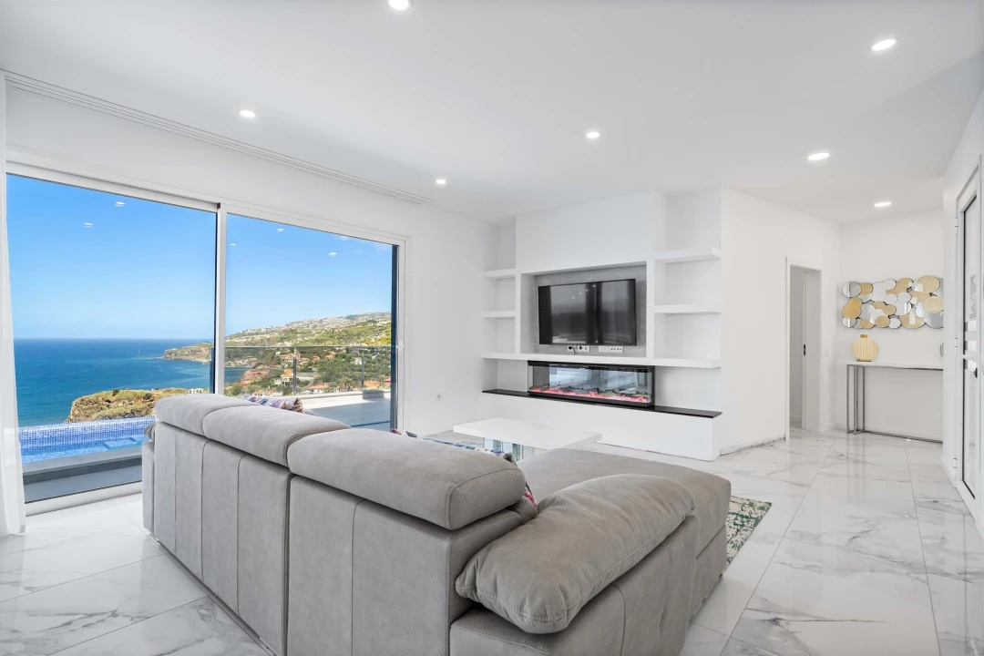 Moradia T3 para Venda em Ribeira Brava Foto 30