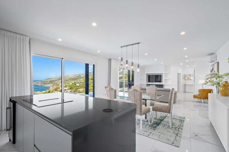 Moradia T3 para Venda em Ribeira Brava Foto 31