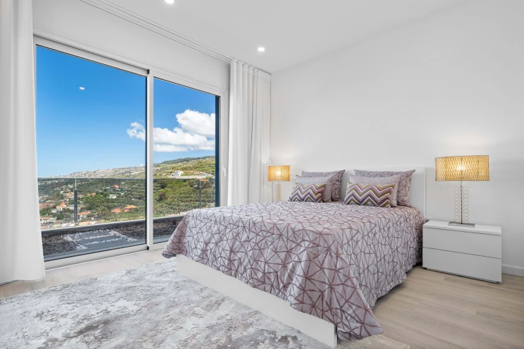 Moradia T3 para Venda em Ribeira Brava Foto 18