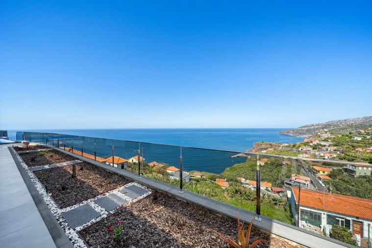 Moradia T3 para Venda em Ribeira Brava Foto 7