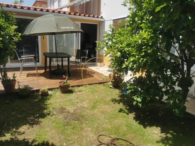 Moradia T3 para Venda em Santa Barbara Foto 43