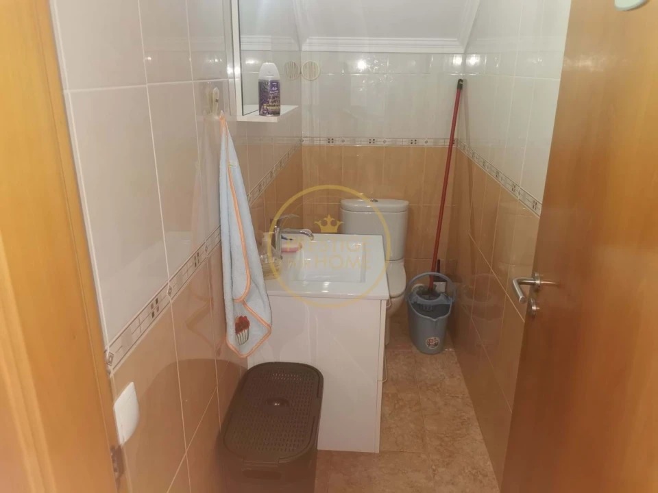 Moradia T3 para Venda em Santa Barbara Foto 17