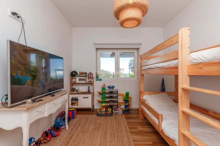 Moradia T6 para Venda em Igreja Nova e Cheleiros Foto 26