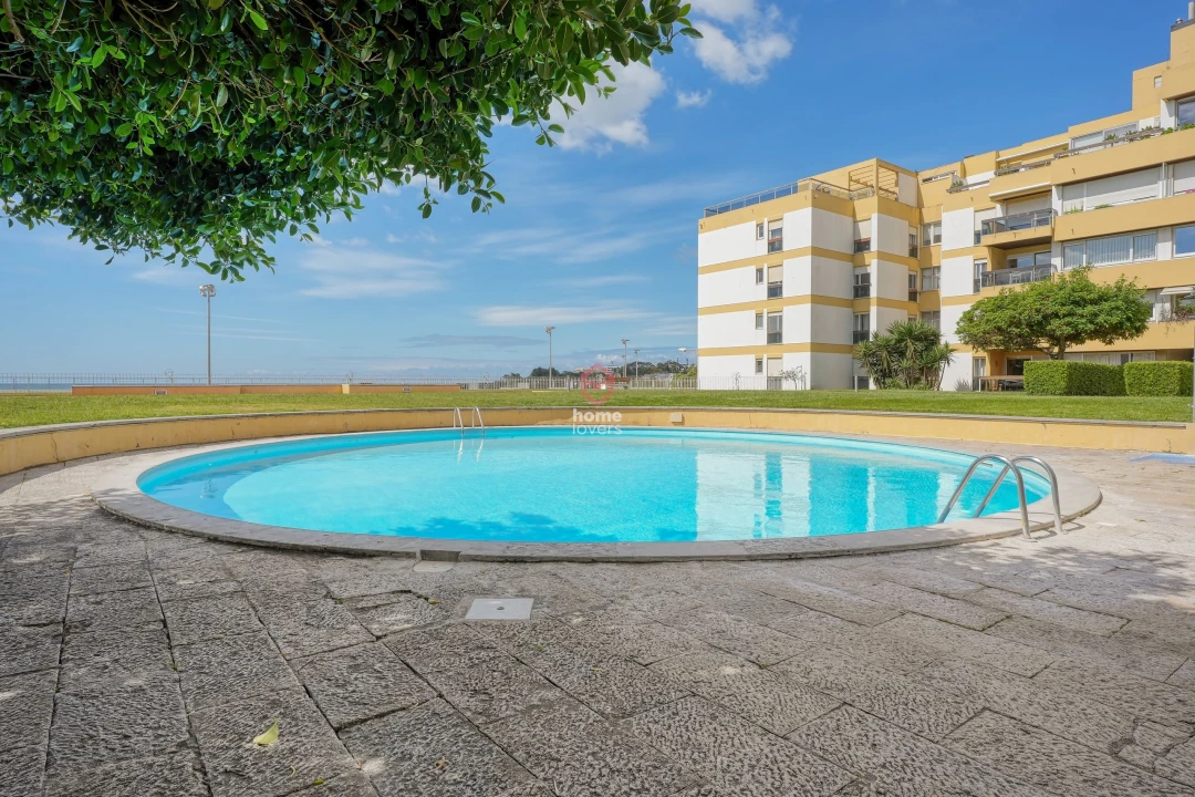 Apartamento T2 para Venda em Oeiras e São Julião da Barra, Paço de Arcos e Caxias Foto 32