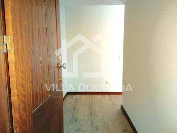 Apartamento T1 para Arrendamento em Santa Marinha e São Pedro da Afurada