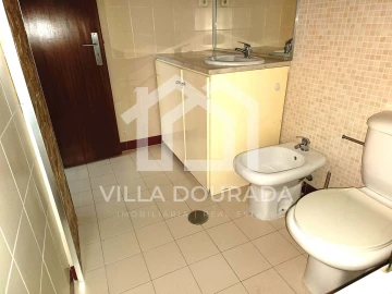 Apartamento T1 para Arrendamento em Santa Marinha e São Pedro da Afurada