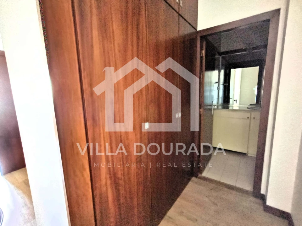 Apartamento T1 para Arrendamento em Santa Marinha e São Pedro da Afurada Foto 13