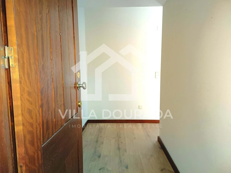 Apartamento T1 para Arrendamento em Santa Marinha e São Pedro da Afurada Foto 16