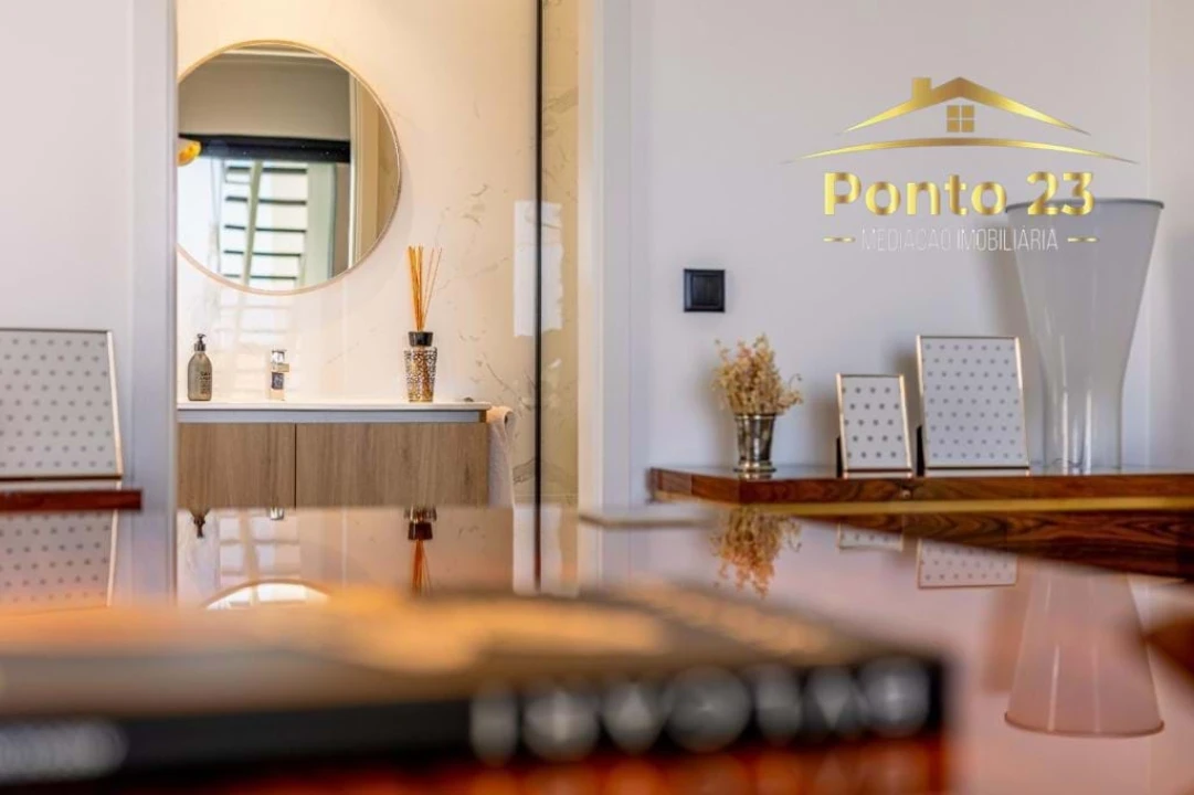 Apartamento T5 para Venda em São Martinho Foto 31