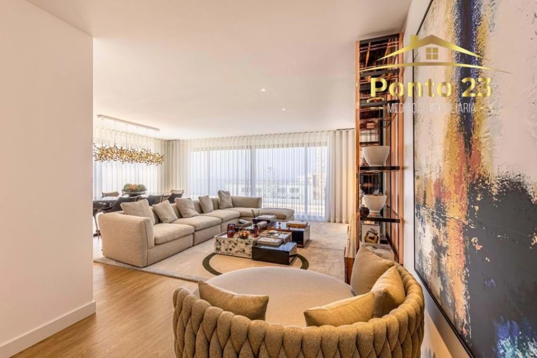 Apartamento T5 para Venda em São Martinho Foto 27