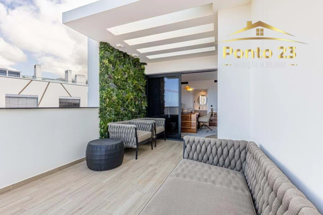 Apartamento T5 para Venda em São Martinho Foto 37