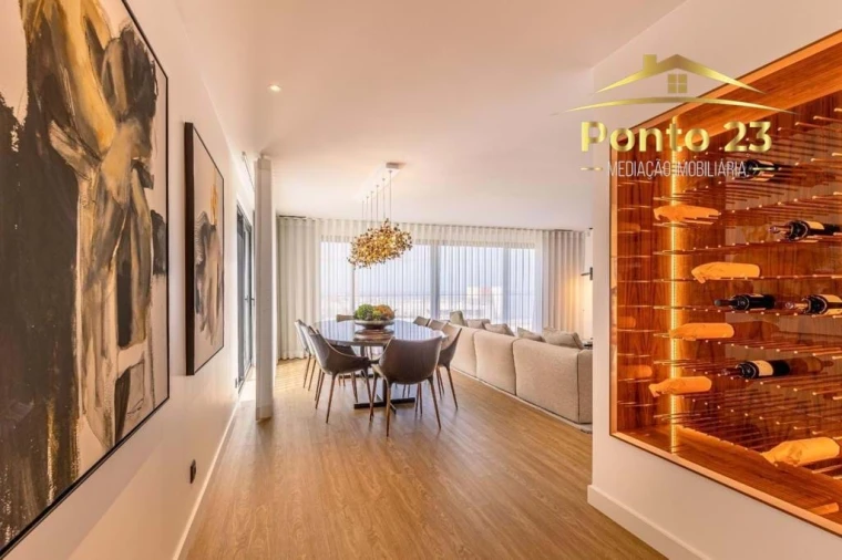 Apartamento T5 para Venda em São Martinho Foto 26