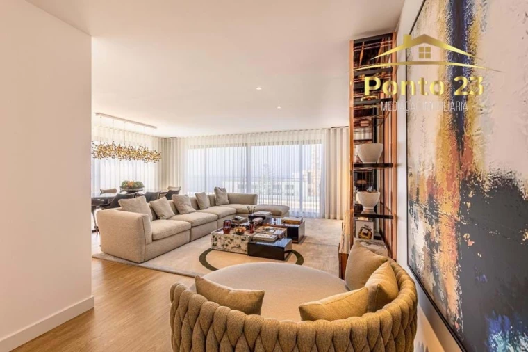 Apartamento T5 para Venda em São Martinho Foto 27