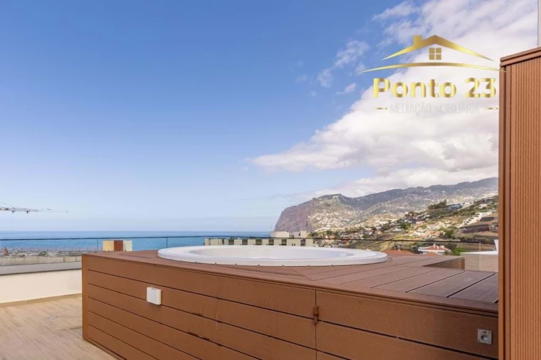 Apartamento T5 para Venda em São Martinho Foto 4