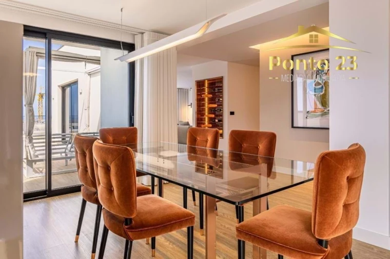 Apartamento T5 para Venda em São Martinho Foto 25