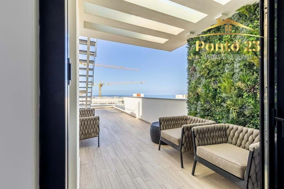 Apartamento T5 para Venda em São Martinho Foto 38