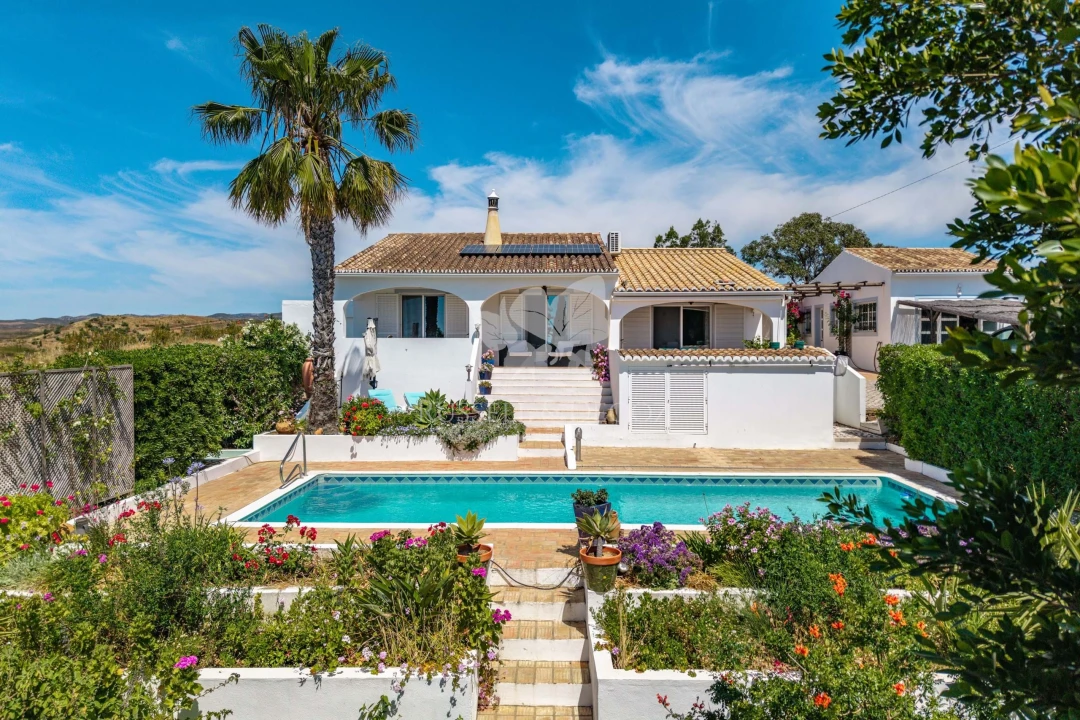 Moradia T2 para Venda em Conceição e Cabanas de Tavira Foto 1