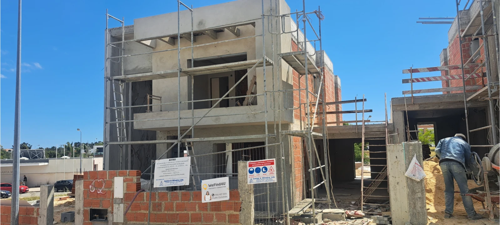 Moradia T4 para Venda em Charneca de Caparica e Sobreda Foto 3