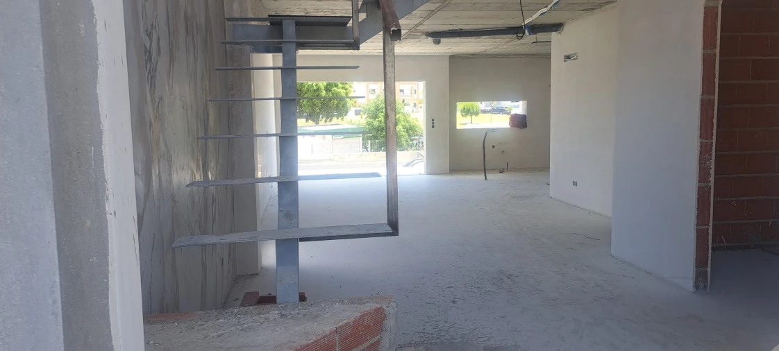 Moradia T4 para Venda em Charneca de Caparica e Sobreda Foto 4