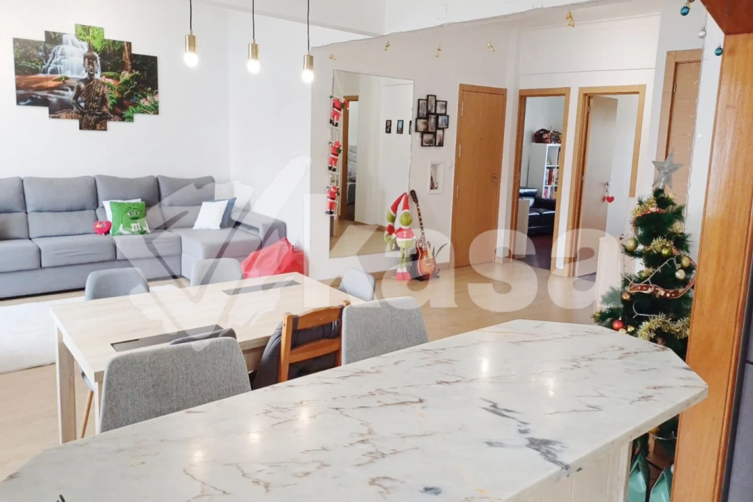 Apartamento T3 para Venda em Laranjeiro e Feijó Foto 3