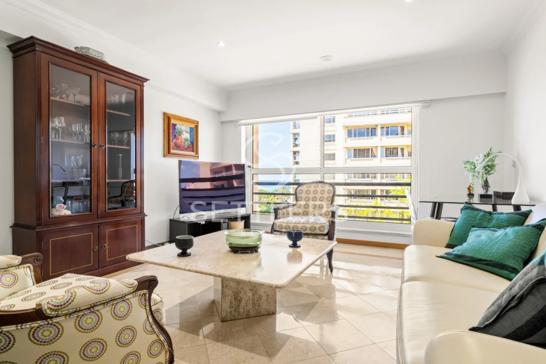 Apartamento T2 para Venda em Cascais e Estoril Foto 1