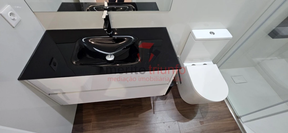 Apartamento T3 para Venda em Ramalde Foto 35