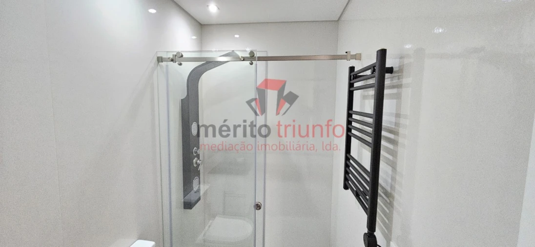 Apartamento T3 para Venda em Ramalde Foto 38
