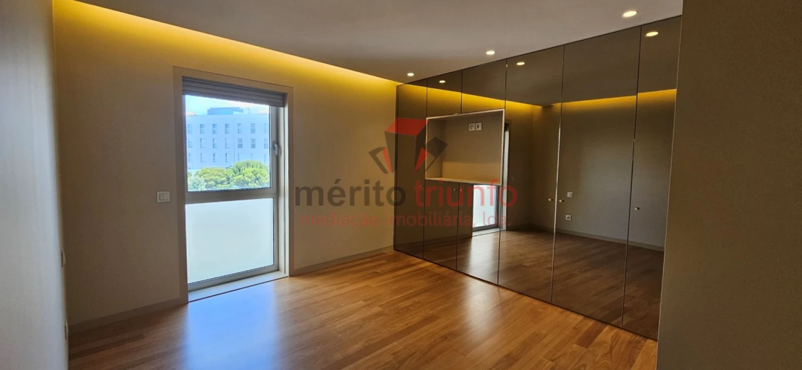 Apartamento T4 para Venda em Vila do Conde Foto 29
