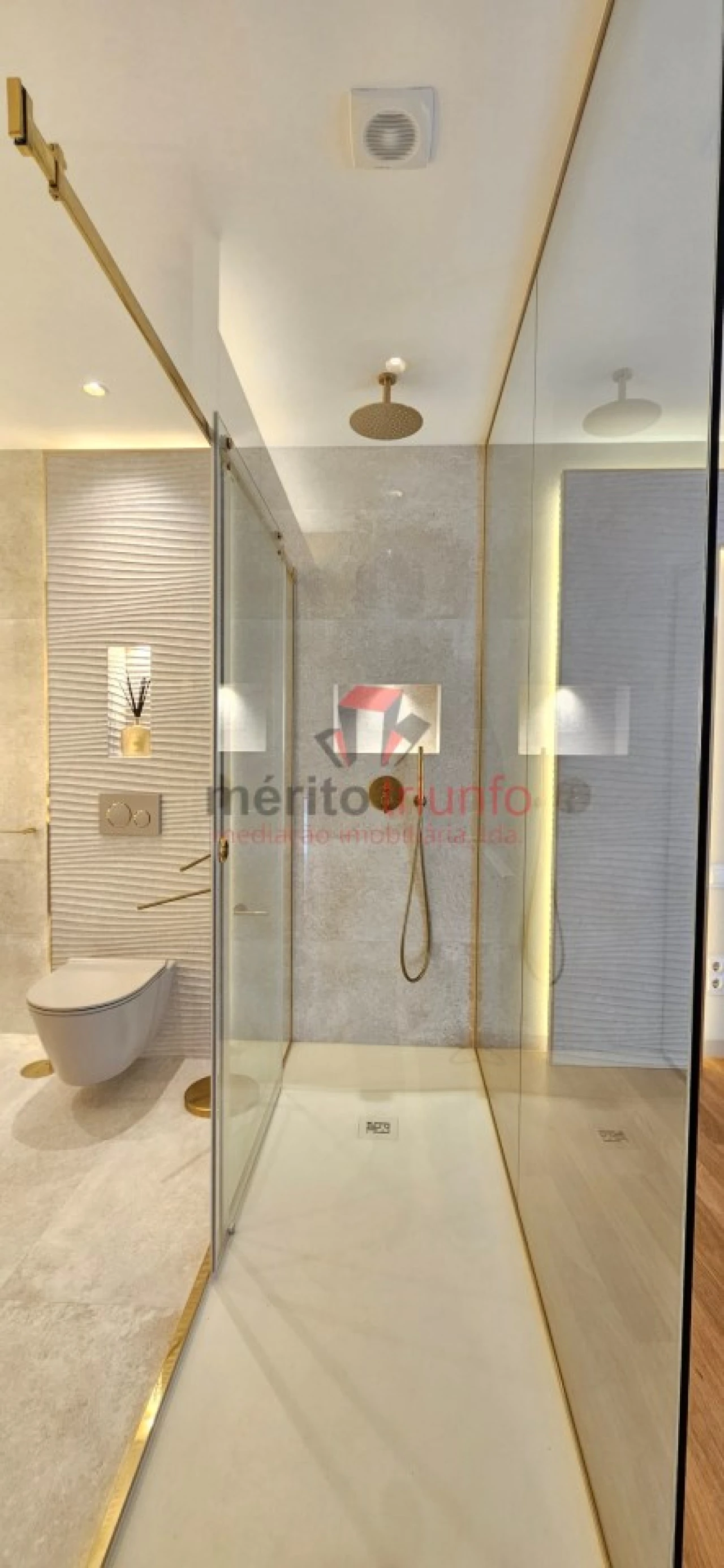 Apartamento T4 para Venda em Vila do Conde Foto 36