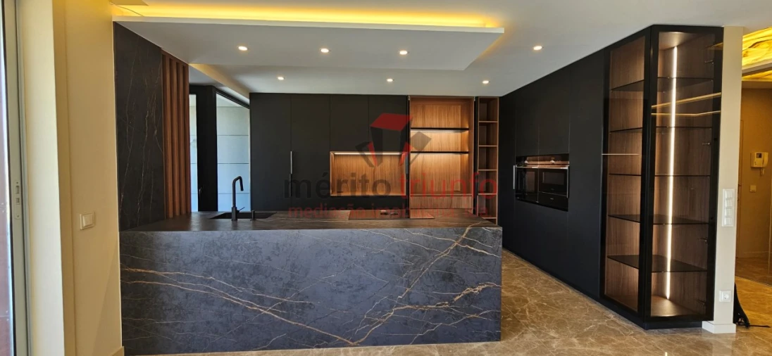 Apartamento T4 para Venda em Vila do Conde Foto 2