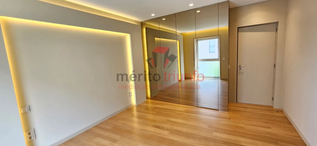 Apartamento T4 para Venda em Vila do Conde Foto 20