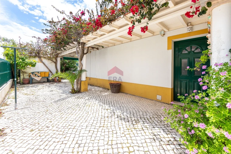 Moradia T3 para Venda em Altura Foto 18